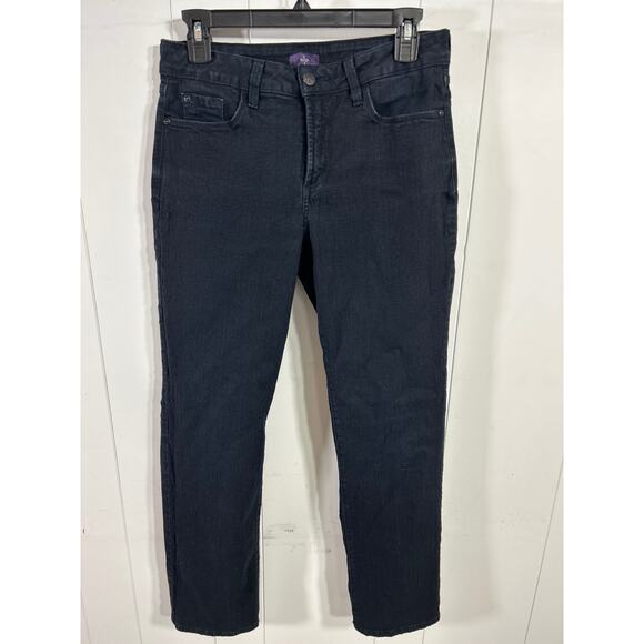 NYDJ Black Stretch Straight Leg Jeans Rhinestone Pockets Size 8P - Picture 1 of 7